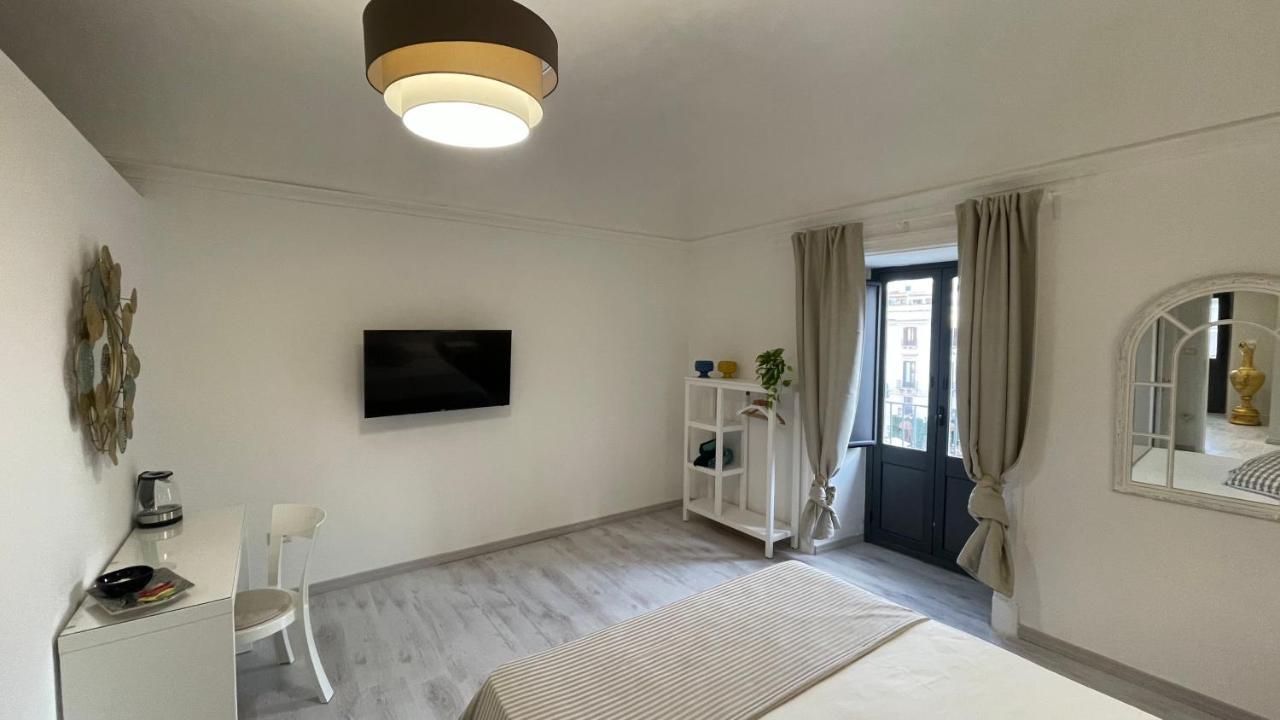 カターニア B＆B　ドラリーチェ Bed & Breakfast エクステリア 写真