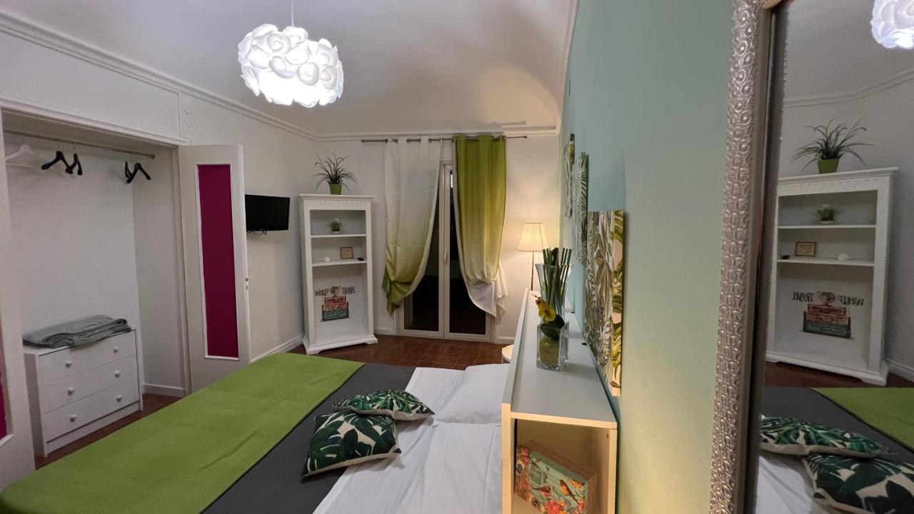 カターニア B＆B　ドラリーチェ Bed & Breakfast エクステリア 写真